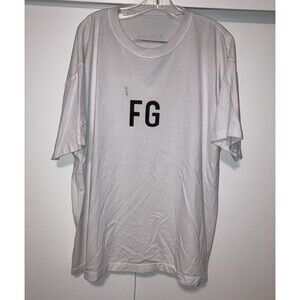 FEAR OF GOD FG LOGO TEE Size Large L CREW NECK SHORT